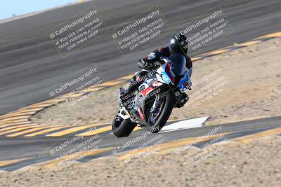 media/Jan-13-2024-SoCal Trackdays (Sat) [[9c032fe5aa]]/Bowl Exit Set 1 (1125am)/